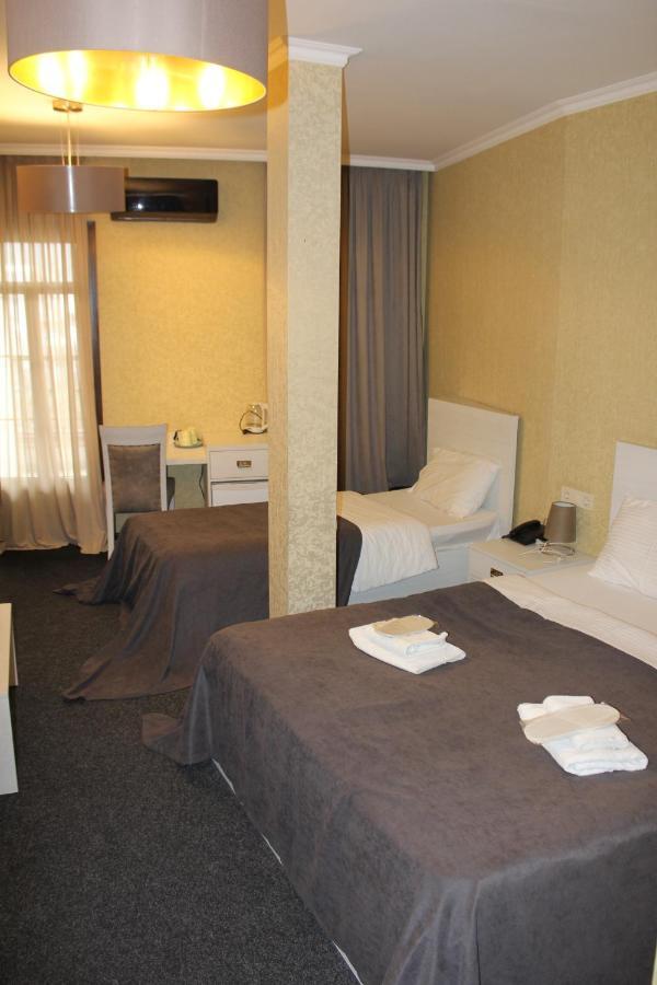 Hotel Plaza Tbilisi Zewnętrze zdjęcie