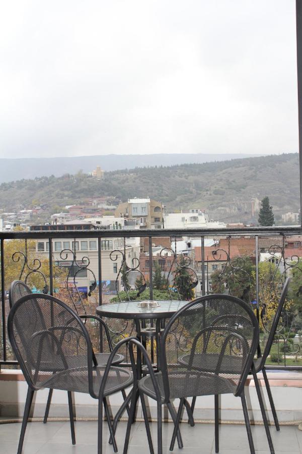Hotel Plaza Tbilisi Zewnętrze zdjęcie