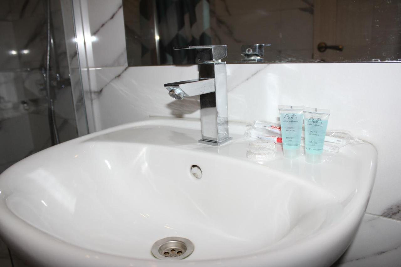 Hotel Plaza Tbilisi Zewnętrze zdjęcie