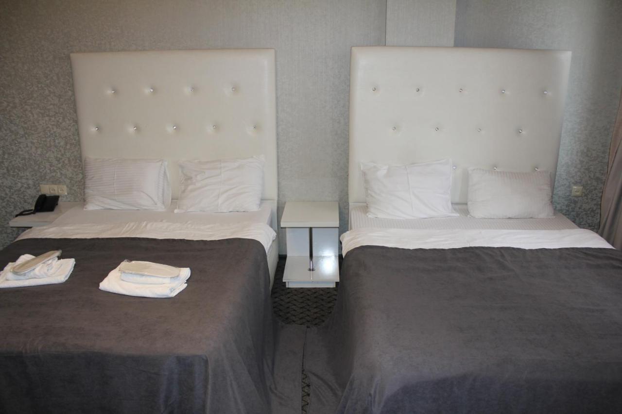 Hotel Plaza Tbilisi Zewnętrze zdjęcie